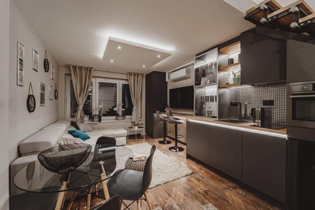 Sunset Apartment Pomorie Exteriér fotografie